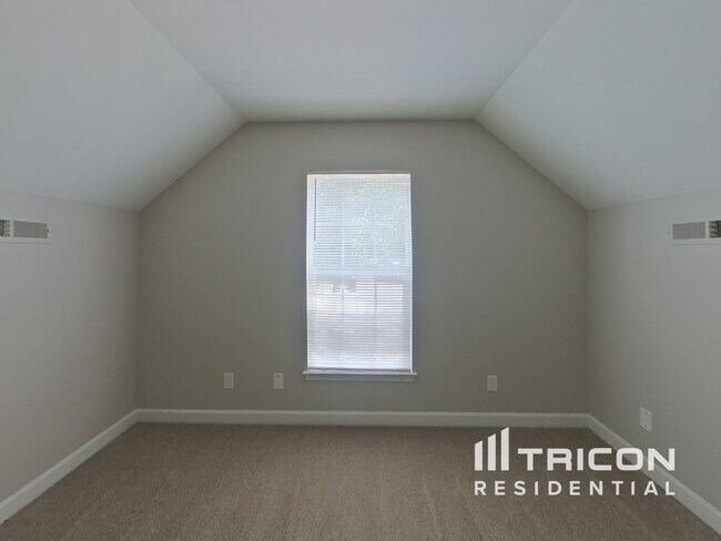 Building Photo - 11829 Cheviott Hill Ln