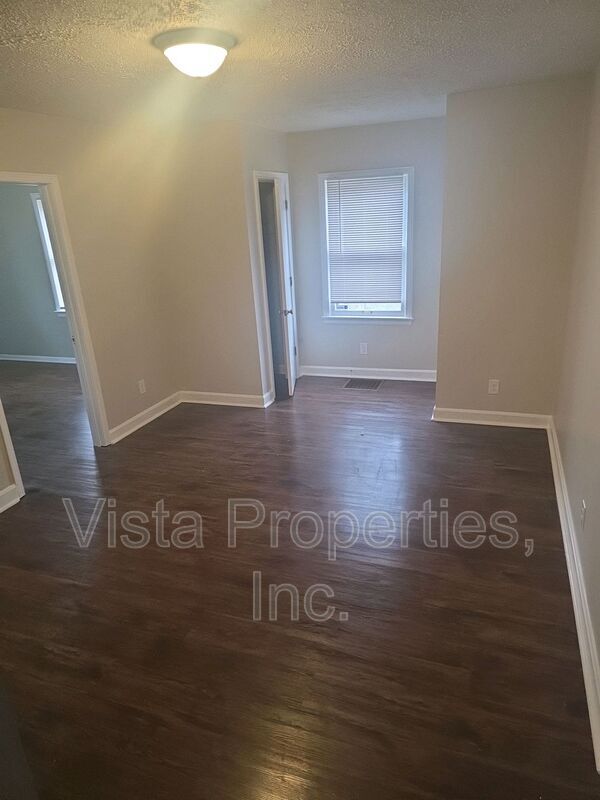 Building Photo - 8902 Beulah Church Rd