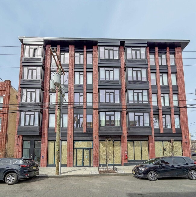 Building Photo - 327 Communipaw Ave