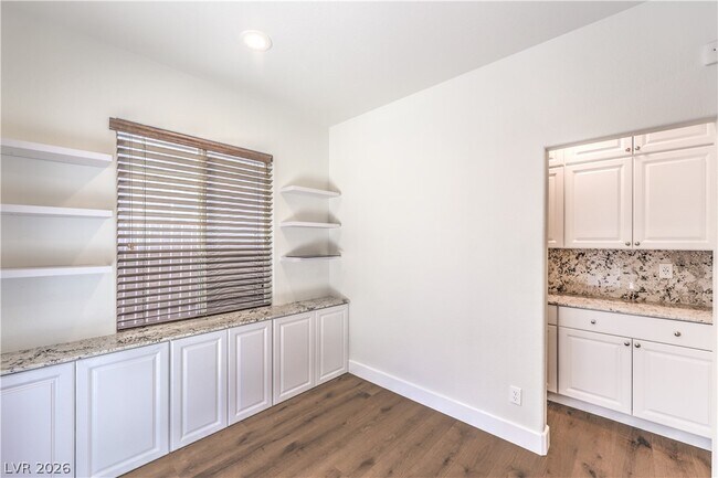 Building Photo - 185 Plumpjack Ave