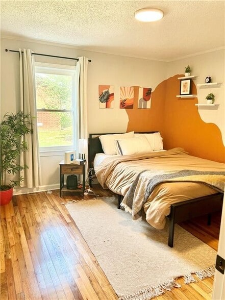 Building Photo - 5442 Scofield Rd