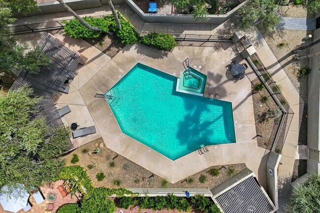 Building Photo - 7209 E McDonald Dr