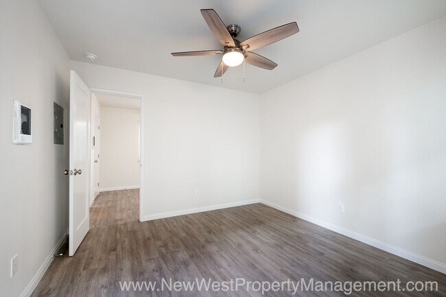 Building Photo - Upgraded Sherman Heights 1 Bedroom, Available Now!