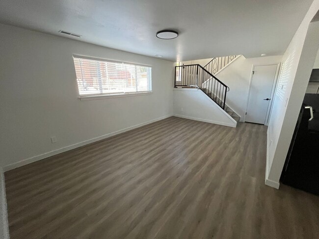 Building Photo - Completely Remodeled 2-Bedroom Duplex Unit by Provo River Trail