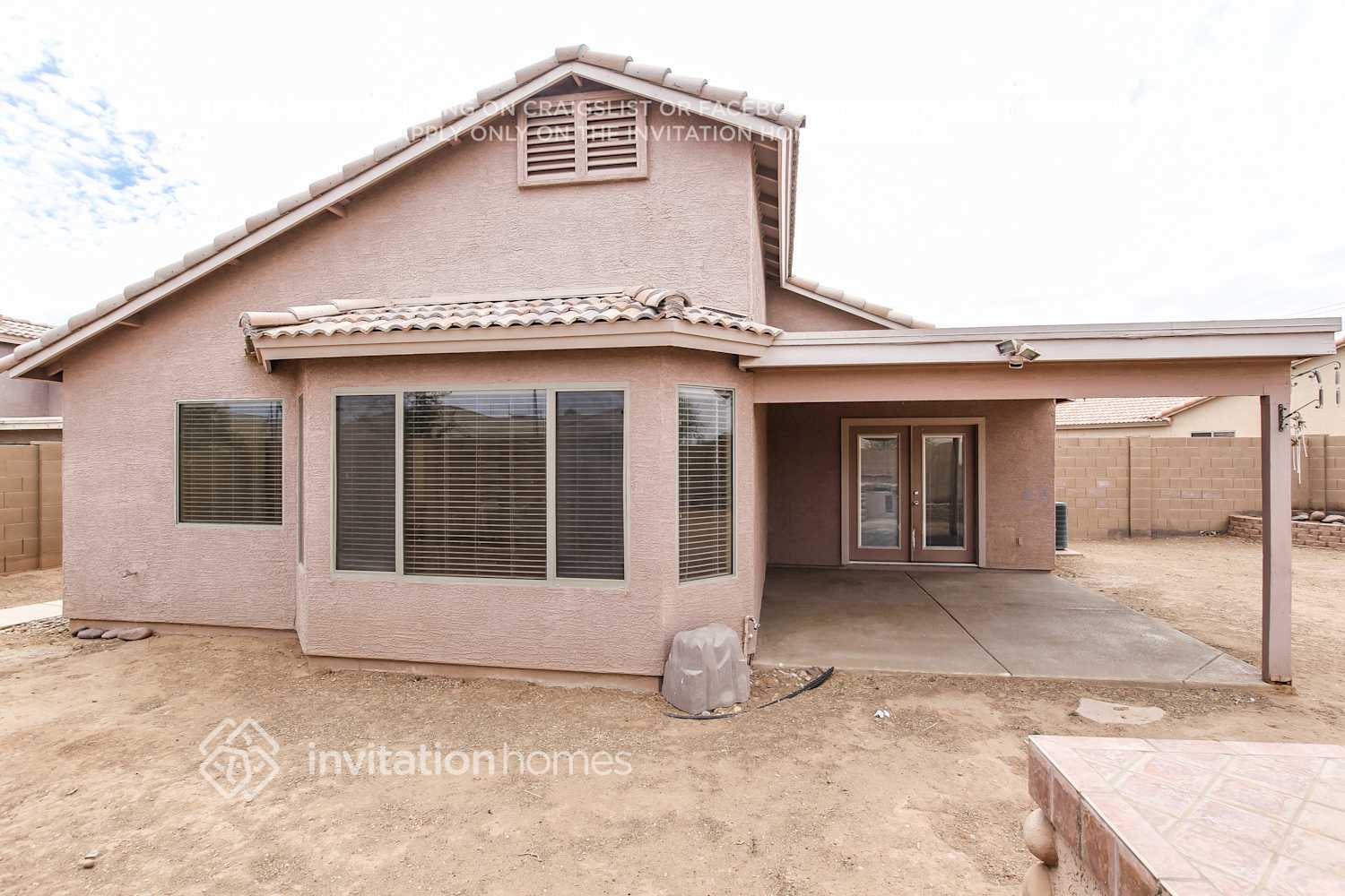 Building Photo - 3937 N 125th Dr