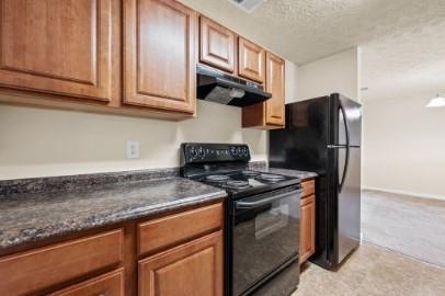 Building Photo - 5304 Fairington Club Dr