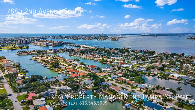 Building Photo - ***Beautiful St Pete Waterfront Home***