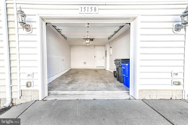 Building Photo - 15158 Kentshire Dr