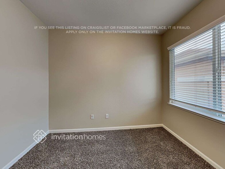 Building Photo - 1108 Villaggio Cir