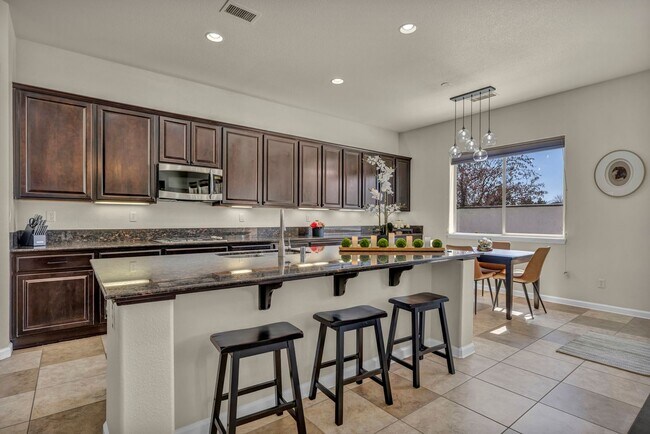 Building Photo - 6328 Windy Meadow Dr