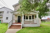 Building Photo - Updated & Ready 09-19-25! Pet Friendly - F...