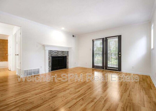 Building Photo - 1847 Gray Ridge Cove