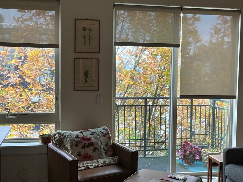 Building Photo - 6801 Greenwood Ave N