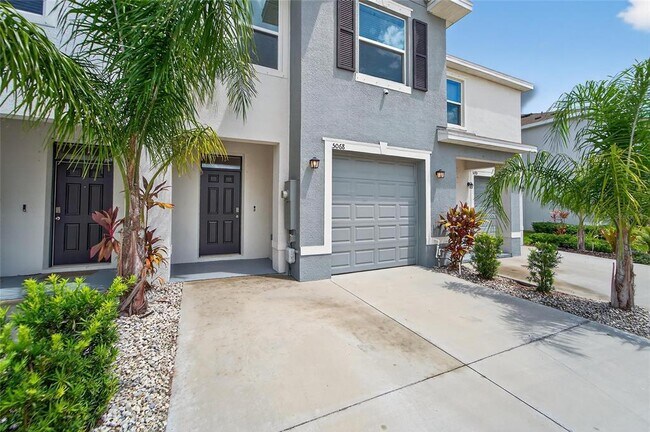 Building Photo - 5068 Captain Davis Dr