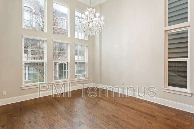 Building Photo - 609 Broadview Terrace NE