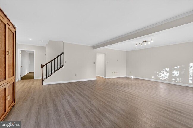 Building Photo - 1905 47th St NW