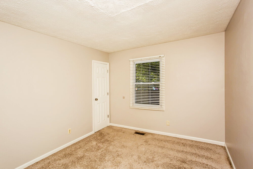 Building Photo - 5723 Ensenada Ave