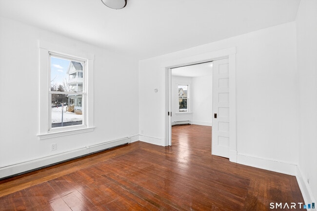 Building Photo - 168 Black Rock Ave