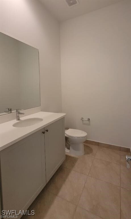 Building Photo - 5051 Florence Dr