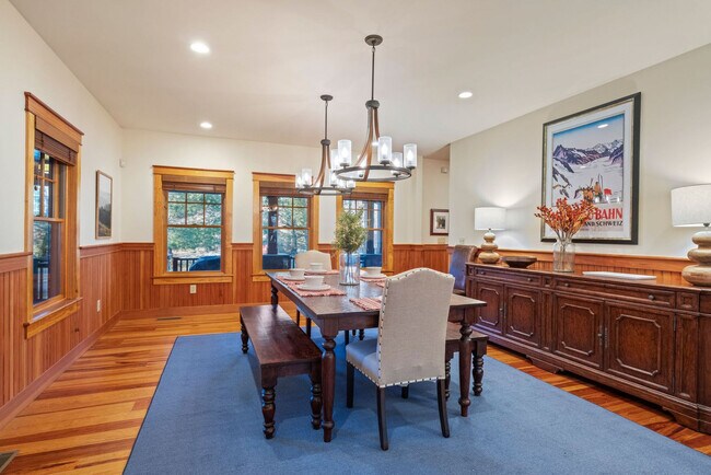 Building Photo - 20 Yellow Birch Cir