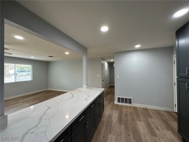 Building Photo - 5233 Lytton Ave