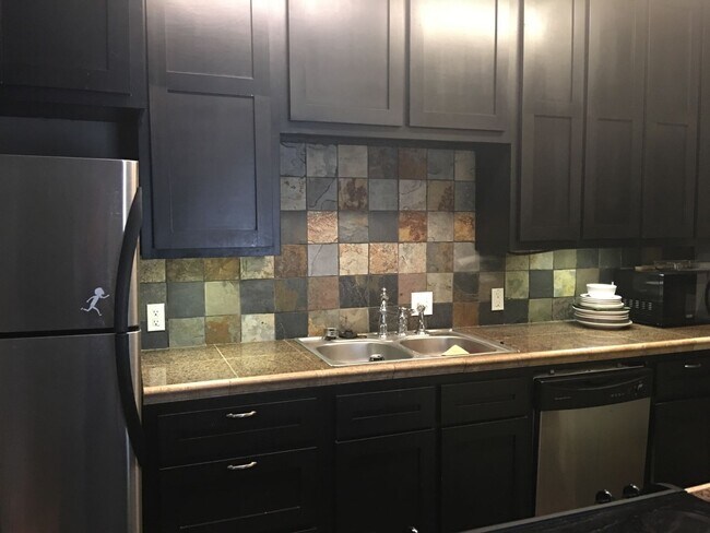 Building Photo - 31 E. Center RES