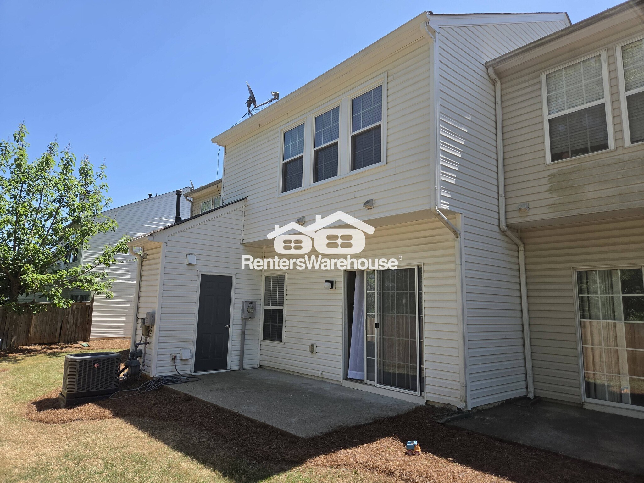 Building Photo - 57 Highoak Dr