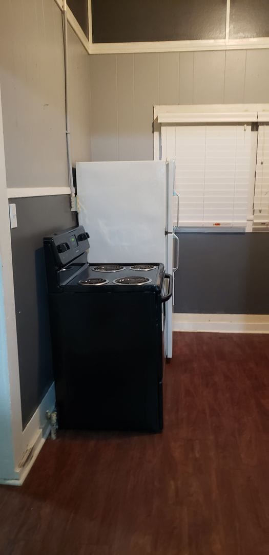 Building Photo - 611 N Anglin St