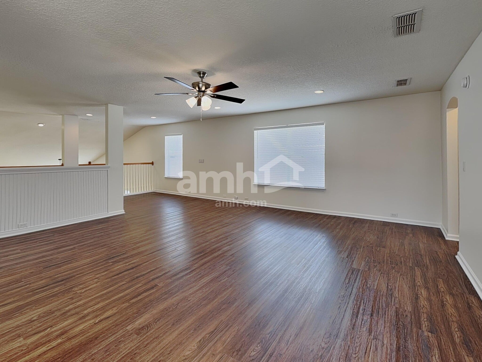 Building Photo - 240 Sweetbrier Branch Ln