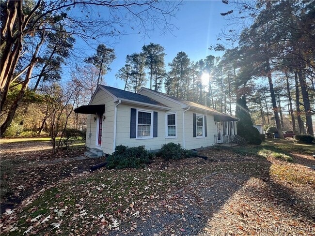 Building Photo - 645 Rappahannock Dr