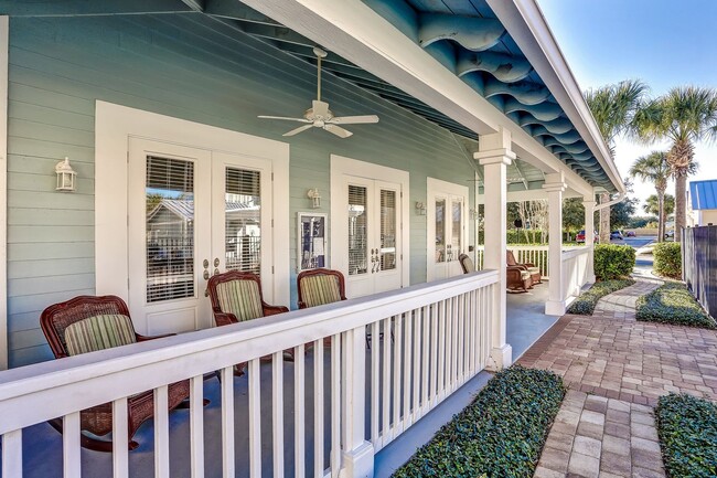 Building Photo - Coastal Living on Amelia Island