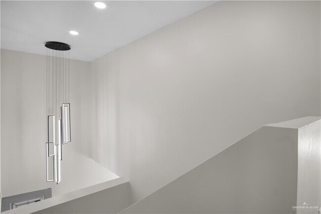 Building Photo - 30 Corales St