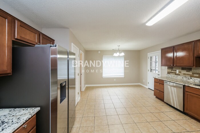 Building Photo - 6828 Kamali Ave