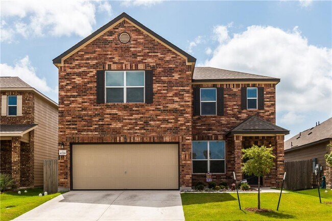 Building Photo - 6729 Horseshoe Pond Dr