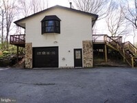 Building Photo - 814 Rustic Ln