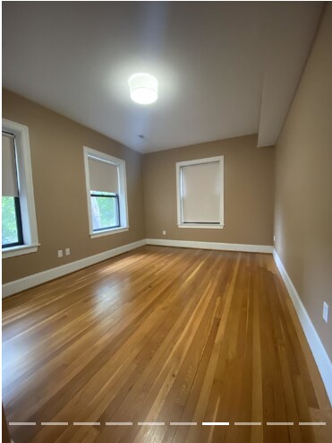 Building Photo - 1592 Beacon St