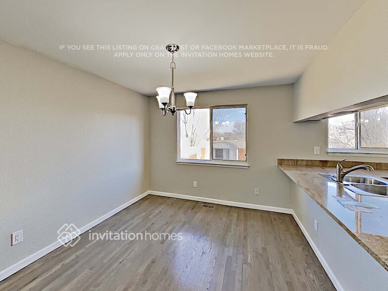 Building Photo - 12344 Glencoe St