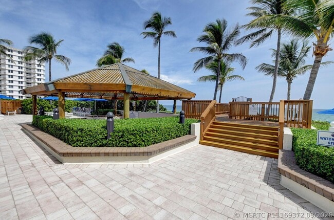 Building Photo - 3420 S Ocean Blvd