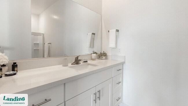 Building Photo - 375 E Linda Vista Blvd