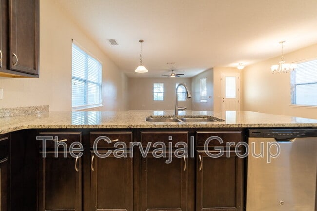 Building Photo - 13762 Summer Harbor Ct