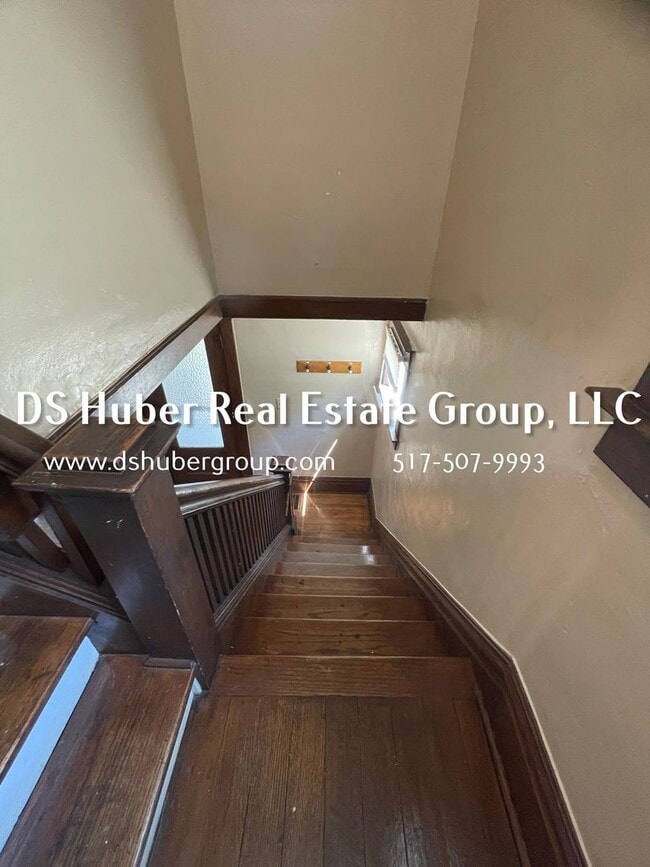 Building Photo - 132 S Magnolia Ave