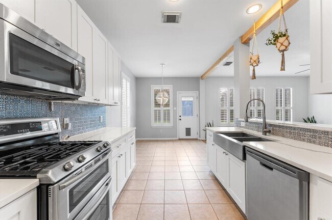 Building Photo - 20615 Bouganvilla Blossom Ln