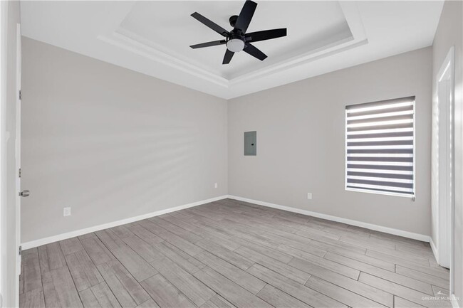 Building Photo - 18 Angelina Dr