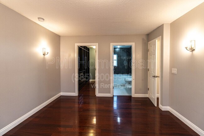 Building Photo - 2205 N 1100 W