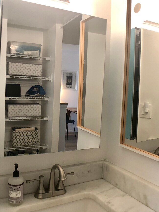 Bathroom - 1239 Vermont Ave NW