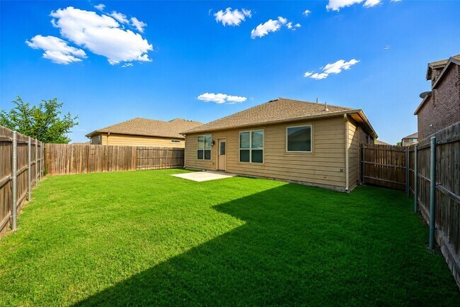 Building Photo - 356 Emerald Creek Dr