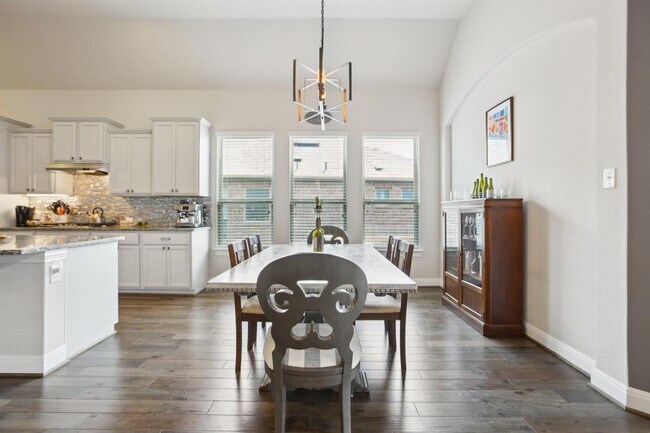 Building Photo - 5837 Toscana Trace