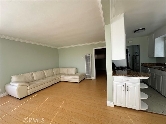 Building Photo - 220 Grandview St