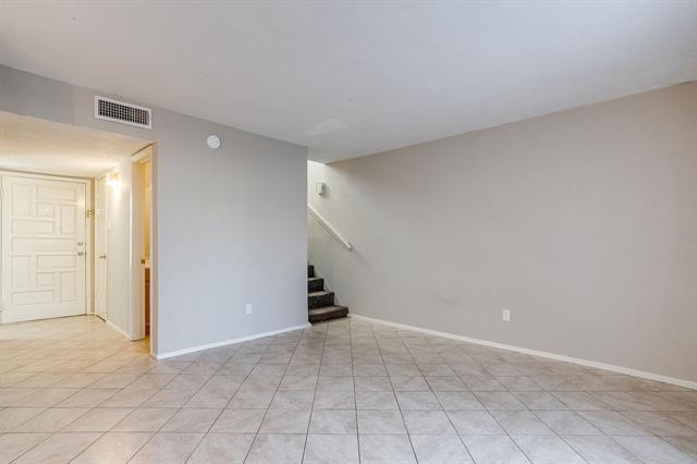 Building Photo - 3400 Sanguinet St