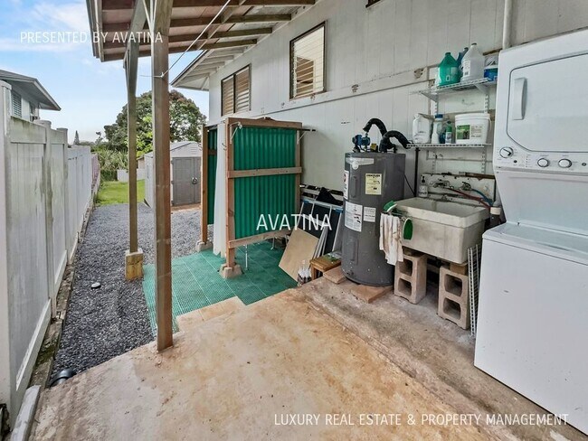 Building Photo - 45-909 Anoi Road-
